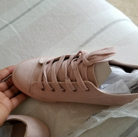 JustFab Blush Morina Sneaker - Picture 7 of 8